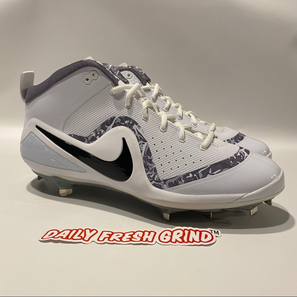 NIKE FORCE ZOOM TROUT 4 MENS BASEBALL CLEATS SZ 13